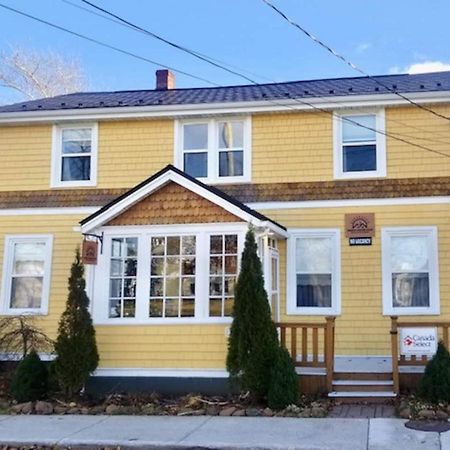 Sunny Home B&B Charlottetown Esterno foto