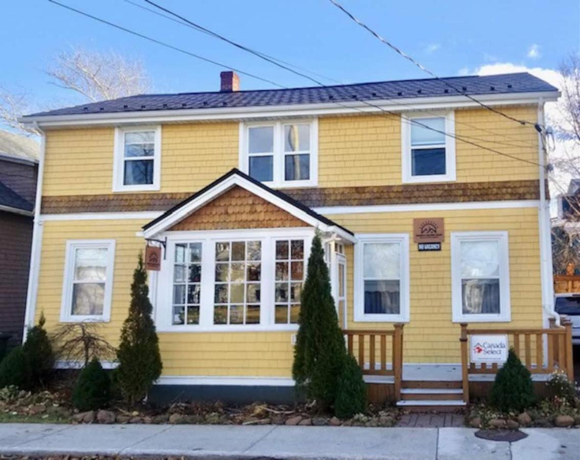 Sunny Home B&B Charlottetown Esterno foto